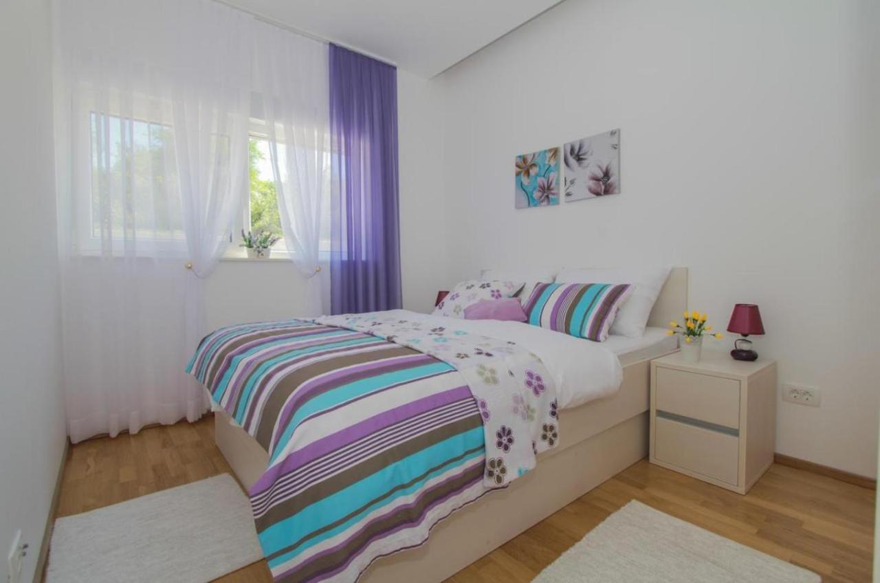 Apartment Gina Trogir Zewnętrze zdjęcie